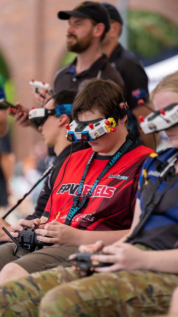 1772865785204399428_MFADRN37_thumb (1).jpg